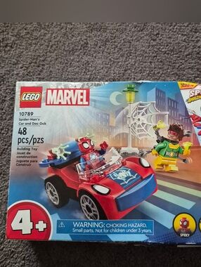 LEGO Marvel Spider-Man Red Car with Villain Doc Ock With Glow In Dark Pices